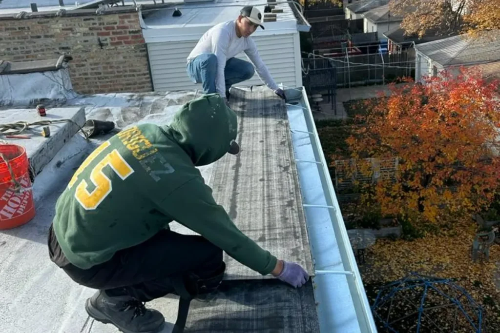 Commercial GUtters Chicago IL